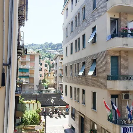 アパート Matteotti *